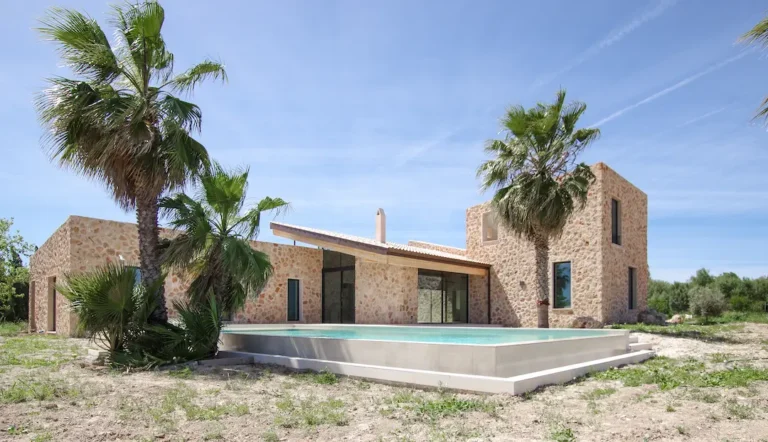 Proyecto de arquitectura de villa turística en Son Morei Bo en Mallorca